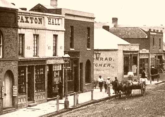 Hall_stu.jpg (31774 bytes)